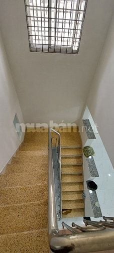 4x20, hẻm 8m thông đường Hương Lộ 2.