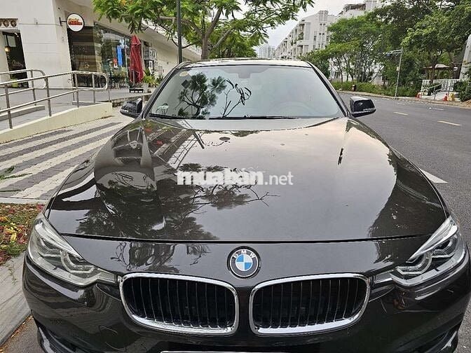 BMW 3 Series 2015 320i - 71500 km