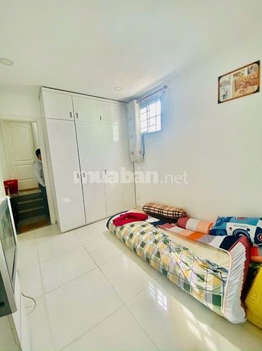 Bán nhà riêng tại Đường Lý Thái Tổ, Quận 10, TP.HCM, 6,3 tỷ