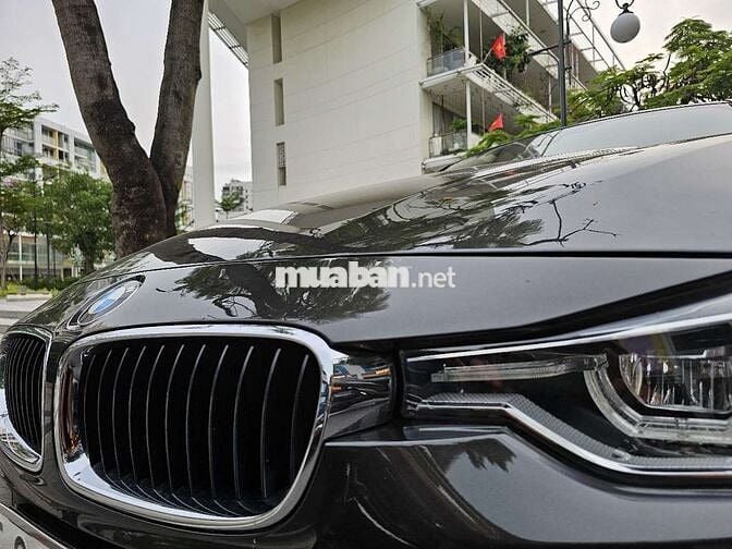 BMW 3 Series 2015 320i - 71500 km