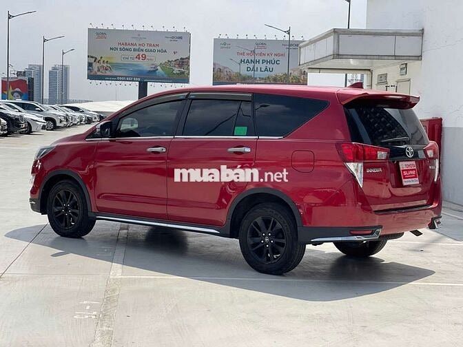 Toyota Innova 2018 Venturer - 1 chủ mua mới từ đầu