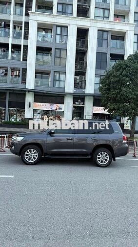 Toyota Land Cruiser 2020 4.6 V8 - 46000 km