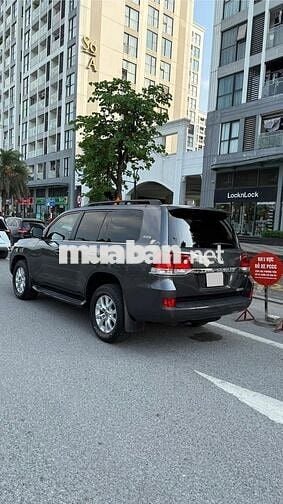 Toyota Land Cruiser 2020 4.6 V8 - 46000 km