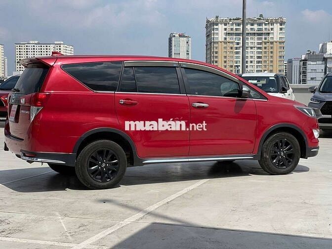 Toyota Innova 2018 Venturer - 1 chủ mua mới từ đầu