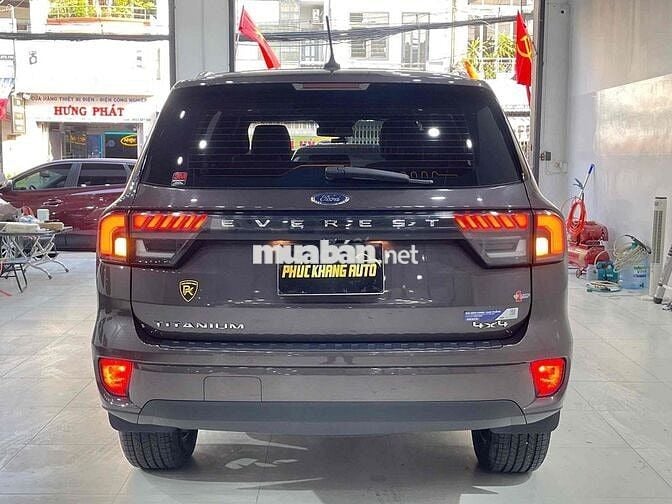 Ford Everest 2022 Titanium 2.0L 4x4 AT - 26000 km
