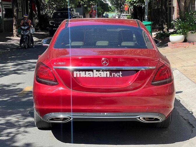 Mercedes Benz C Class 2019 C 200 - 70000 km