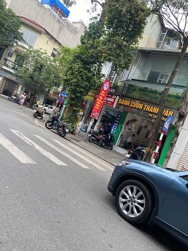 CHO THUÊ TOÀ NHÀ XÂY MỚI MP 92 QUÁN THÁNH SO ĐỎ 160 M2 MT 5,5 MX7 TẦNG