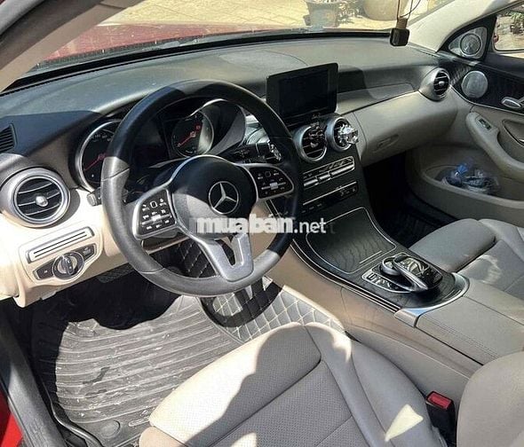 Mercedes Benz C Class 2019 C 200 - 70000 km
