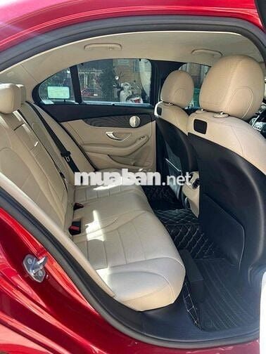 Mercedes Benz C Class 2019 C 200 - 70000 km