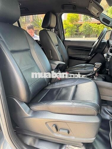Ford Everest 2018 Titanium 2.0L 4x2 AT - 40000 km