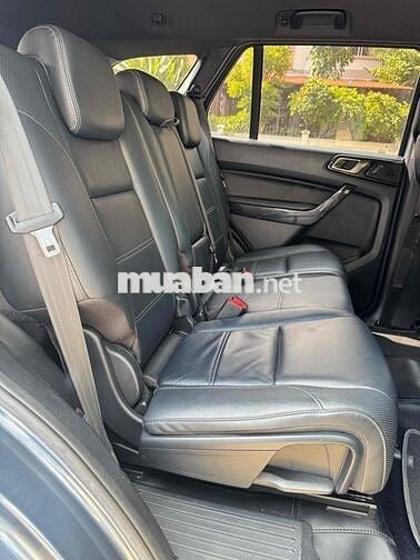 Ford Everest 2018 Titanium 2.0L 4x2 AT - 40000 km