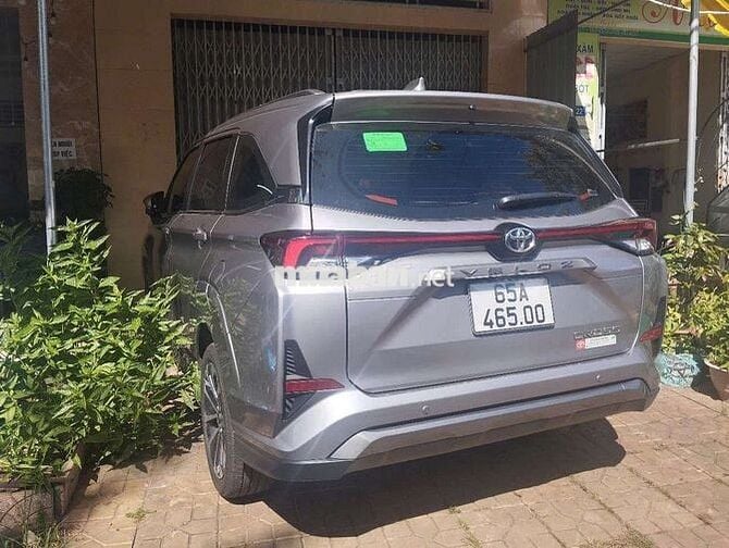 Toyota veloz cross - 23000 km