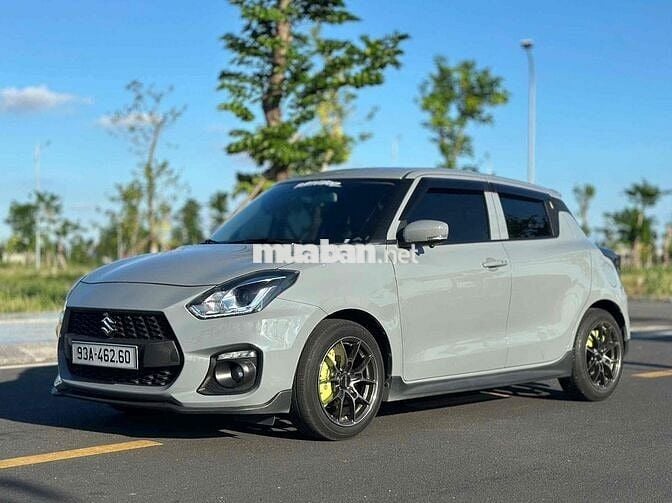Suzuki Swift 2021-52000 km lên 100tr tiền đồ chơi