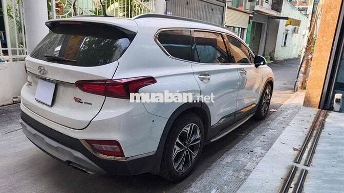 Hyundai Santa Fe 2019 2.4L  AT 4 WD - 88000 km