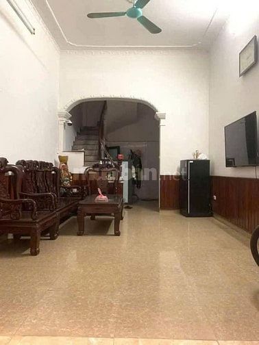 Bán Nhà Kinh Doanh Trường Chinh, Đống Đa 35m, 3 tầng, giá 9.65 tỷ