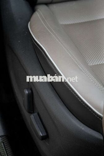 Hyundai Tucson 2021 2.0L máy dầu đặc biệt