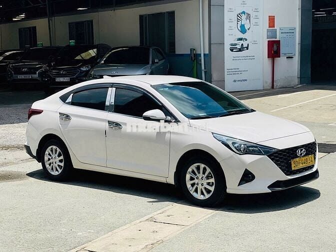 Hyundai Accent 2024 1.4 MT - 60000 km