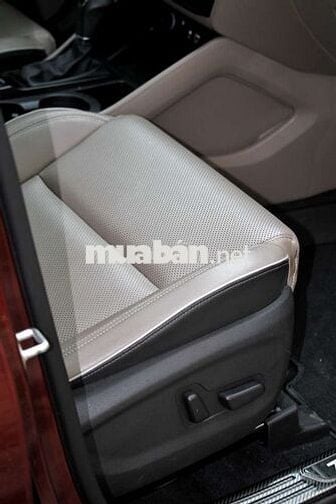 Hyundai Tucson 2021 2.0L máy dầu đặc biệt