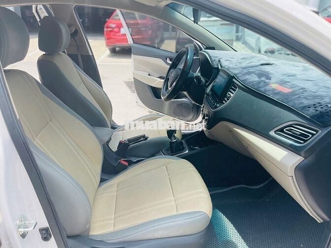 Hyundai Accent 2024 1.4 MT - 60000 km