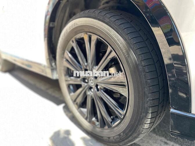 Mazda CX5 2.0Premium Sport 2023 - ODO chỉ 14.888 K