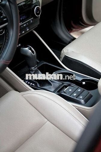 Hyundai Tucson 2021 2.0L máy dầu đặc biệt