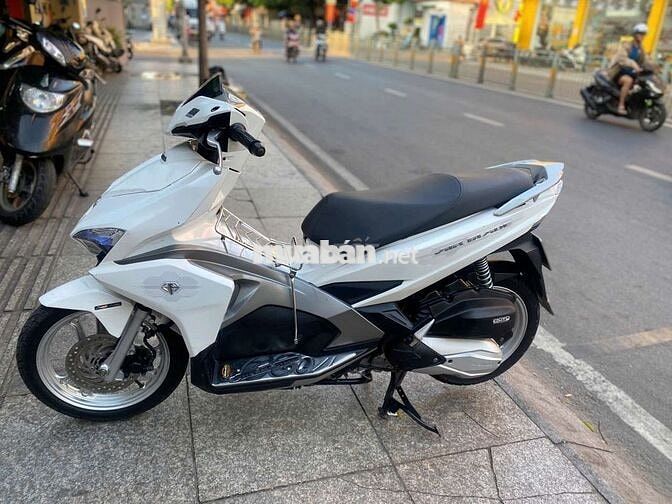 Honda blade 2017 mới 90% biển số 67 chính chủ