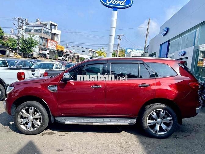Ford Everest 2017 Titanium 2.2L AT 4x2 - 126000 km