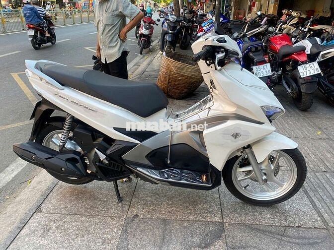 Honda blade 2017 mới 90% biển số 67 chính chủ