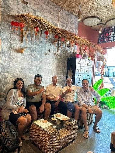 Mebuki Spa Q1 tuyển 10 KTV spa và 4 lễ tân, Lương Cao, có chỗ ở