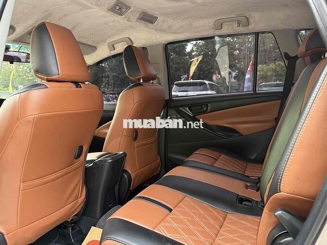 Toyota Innova 2020 E 2.0 MT - Số Sàn- Xe Tại Hãng