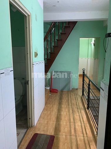 Cho thuê nhà 3T HXH Lê Hồng Phong,vừa ở vừa kinh doanh tự do giá 17tr