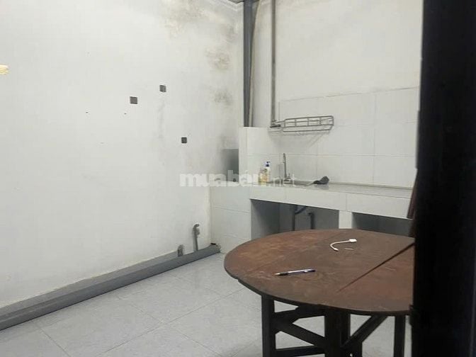 Bán gấp nhà Hòa Hưng Quận 10, 37m2, 4 tầng 4PN, chỉ 3 tỷ hơn