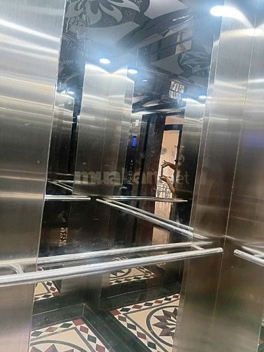 Văn phòng, kho Xuân Đỉnh 140m2 thang máy giá 13tr/th
