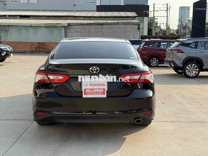 Toyota Camry 2021 2.0G - chỉ 812 Triệu - Tại Hãng