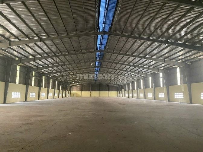Cho thuê nhà xưởng KCN Tân Đức – Đức Hòa,Long An,KV: 5.100m2,X:2.900m2