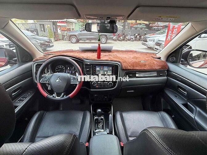 Mitsubishi Outlander 2.0 Premium 2019 - Hiếm, Lướt