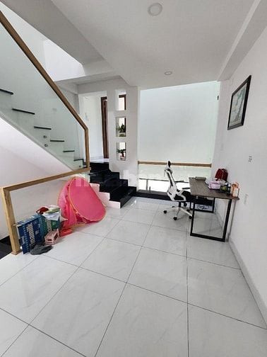 Bán nhà MTKD 2.5 lầu đường Trương Vĩnh Ký gần Lũy Bán Bích