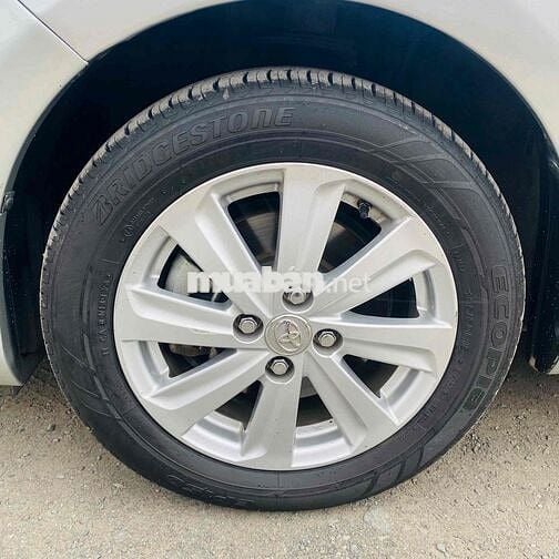 Toyota Vios  1.5AT - 68.000 km