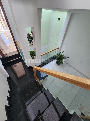 Bán nhà MTKD 2.5 lầu đường Trương Vĩnh Ký gần Lũy Bán Bích