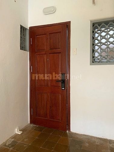 Cho thuê căn hộ 50m2, 2PN, Trần Quốc Toản, Q Hoàn Kiếm
