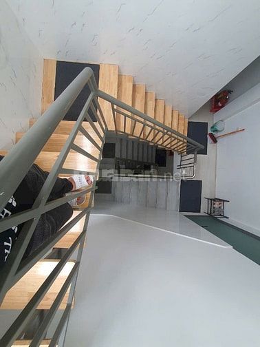CHDV Ngay Hà Đô Centrosa, Quận 10 - 119m2, ngang 5.2, 4 tầng - 17 Tỷ!