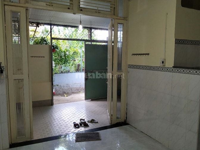 Cho thuê nhà nguyên căn, đường Lê Đức Thọ, P15, Gò Vấp.