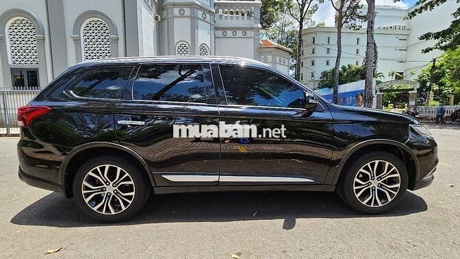 Mitsubishi Outlander 2019 2.0 CVT - 68000 km