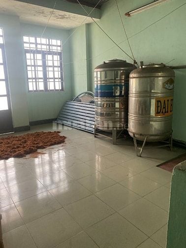 Bán nhà mặt tiền Trường Chinh, hẻm sau là chợ Lạc Quang, giáp Tân Bình