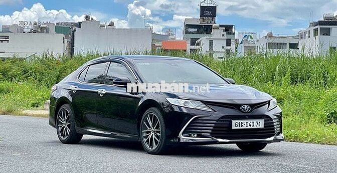 Toyota Camry 2022 2.5 Q - 90000 km