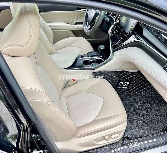 Toyota Camry 2022 2.5 Q - 90000 km