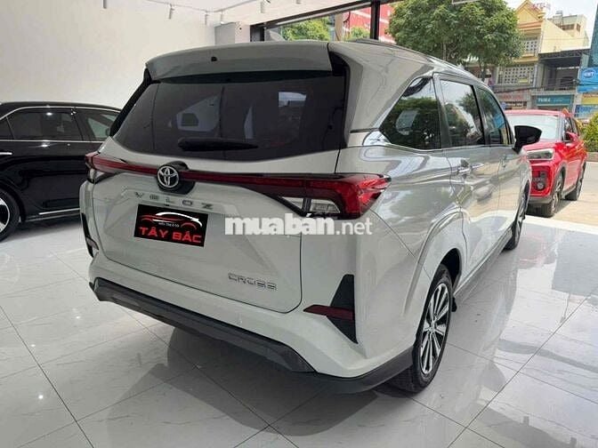 Toyota Veloz Cross 2022 CVT - 60000 km