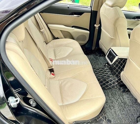 Toyota Camry 2022 2.5 Q - 90000 km