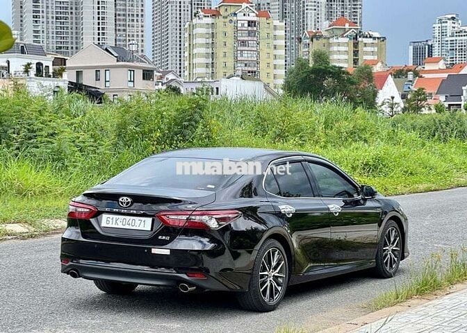Toyota Camry 2022 2.5 Q - 90000 km