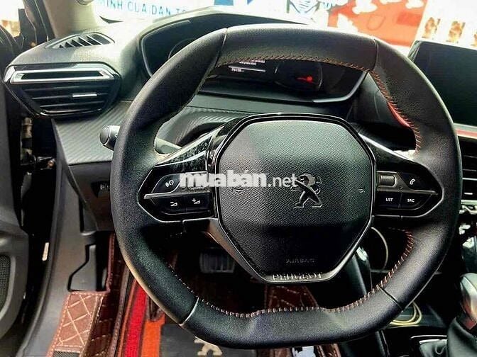 Peugeot 2008, 2022 GT 1.6 AT - 76000 km
